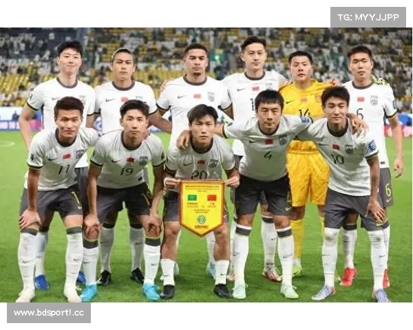 马德兴:中澳之战非终点,客战印尼需破悲观心魔 马德兴:中澳之战非终点,客战印尼需破悲观心魔