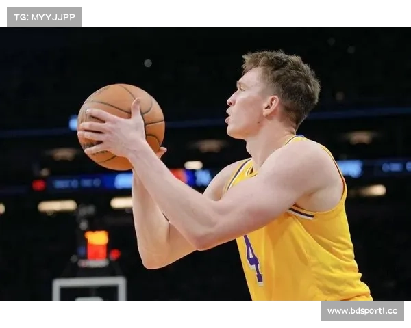 今年NBA状元新美国之子18岁天赋横溢未来可期成联盟新星 今年NBA状元新美国之子18岁天赋横溢未来可期成联盟新星