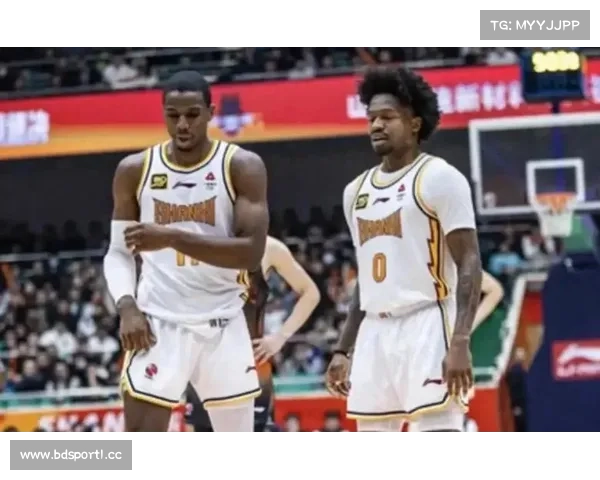 CBA休赛期首笔外援签约曝光 辽粤争抢实力小外援成焦点