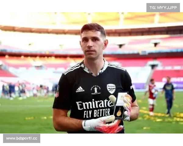 美洲杯再度封神 荣耀加冕传奇延续的MVP之路 美洲杯再度封神 荣耀加冕传奇延续的MVP之路