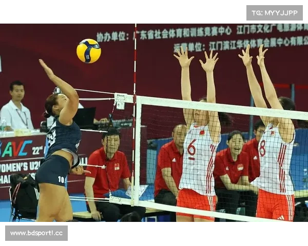 中国女排关键时刻挺身而出展现韧性全力拼搏助队完成绝杀成功逆袭 中国女排关键时刻挺身而出展现韧性全力拼搏助队完成绝杀成功逆袭