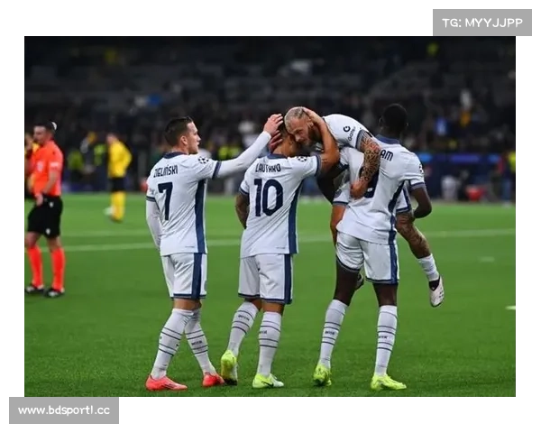 国米逆转绝杀展现王者风范 决胜时刻彰显冠军气质