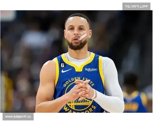 库里伤愈复出展现超凡实力 依旧是联盟最强后卫之一 库里伤愈复出展现超凡实力 依旧是联盟最强后卫之一