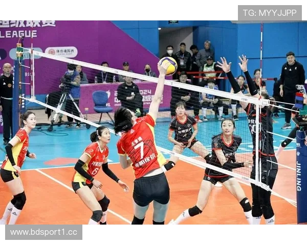 争冠目标不变土超强援接应或将加盟上海女排助力新赛季冲击联赛冠军 争冠目标不变土超强援接应或将加盟上海女排助力新赛季冲击联赛冠军